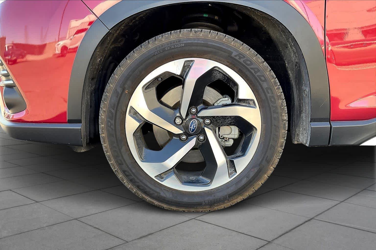 2022 Subaru Forester Touring - Photo 10