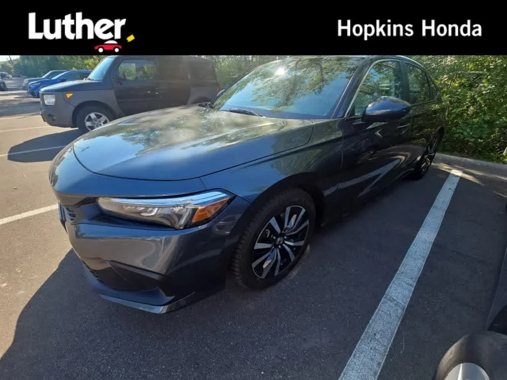 2024 Honda Civic EX CVT's photo
