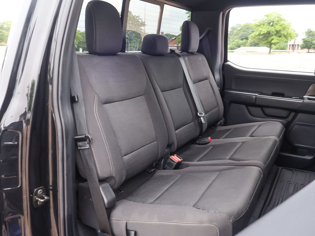 Used 2024 Black Ford XLT image 32