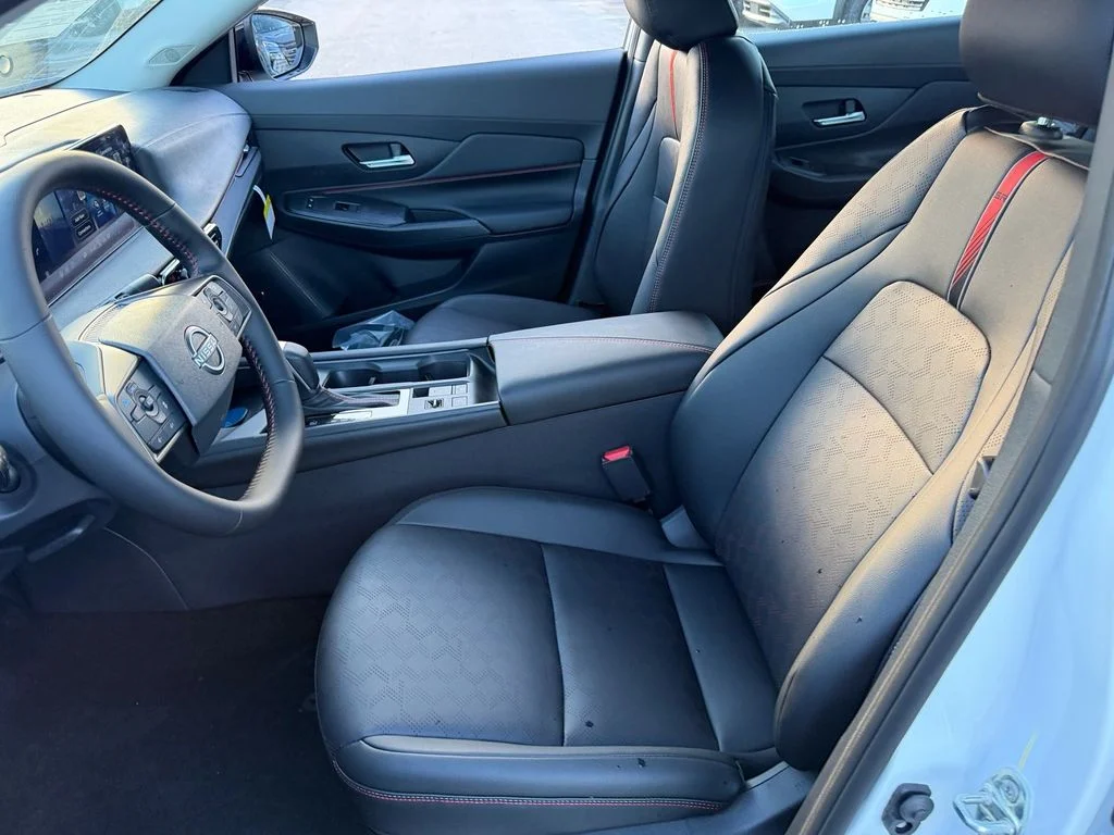 New 2027 Aspen White TriCoat Nissan SR image 10