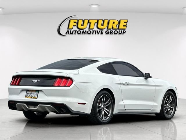 Used 2017 White Ford EcoBoost Premium image 3