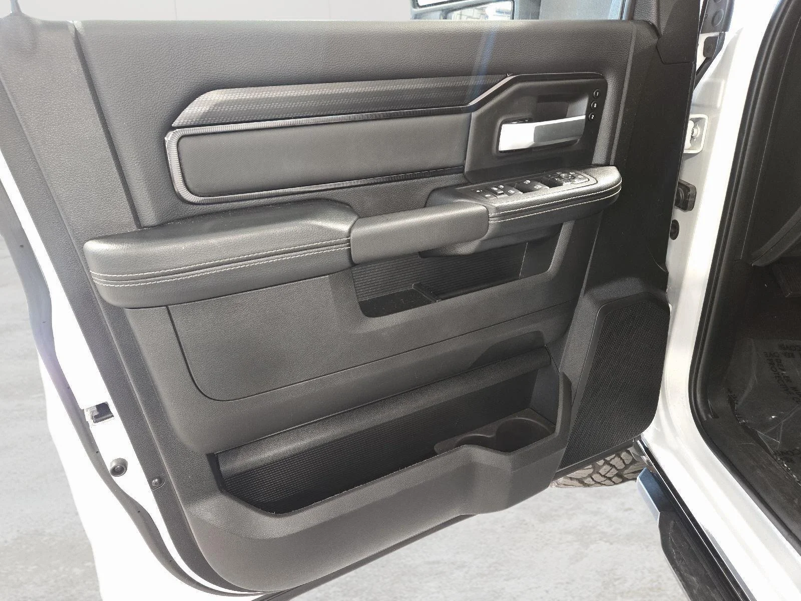 Used 2026 Bright White Clearcoat Ram Power Wagon image 14