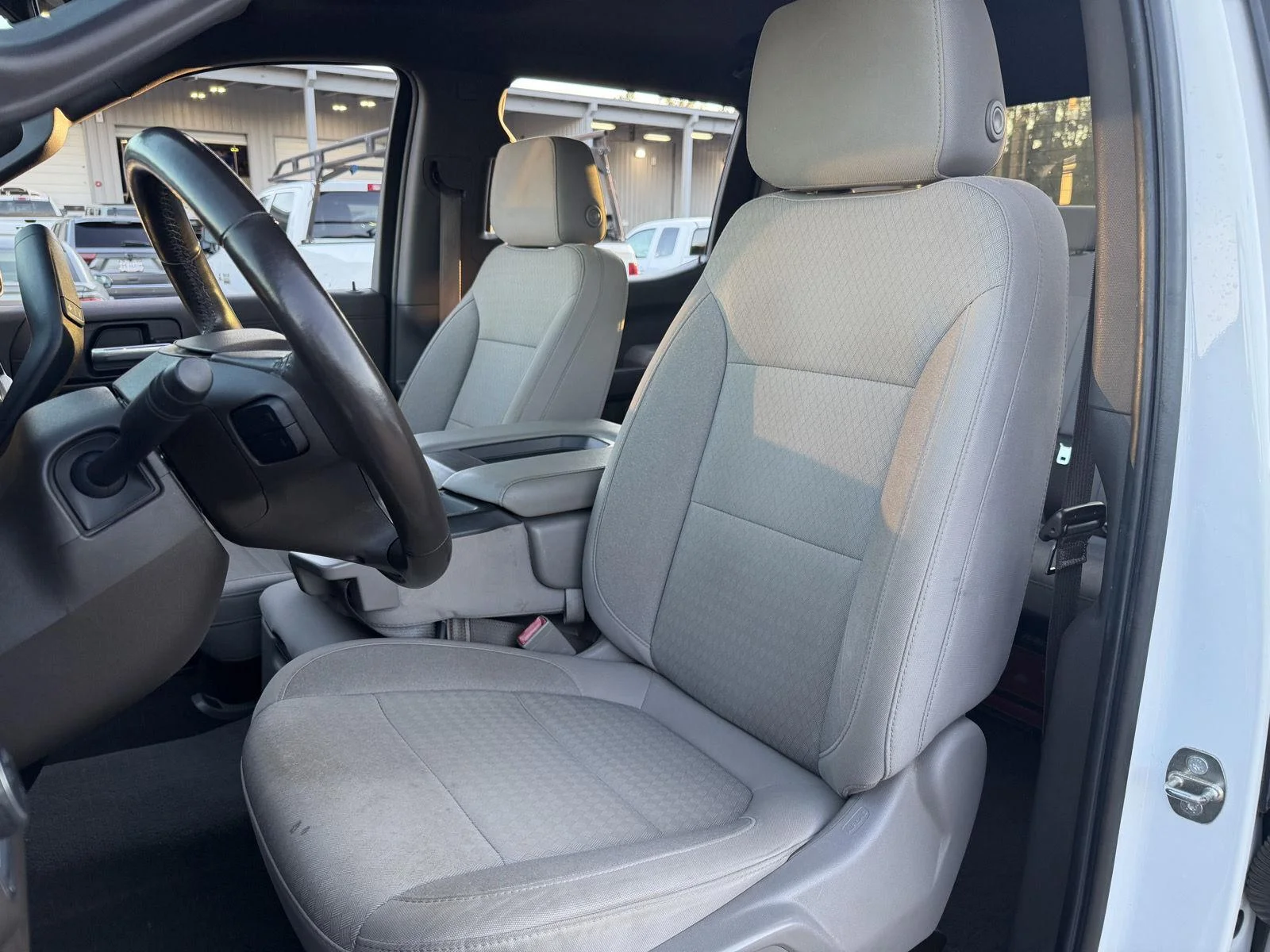 Used 2020 Summit White Chevrolet LT image 17