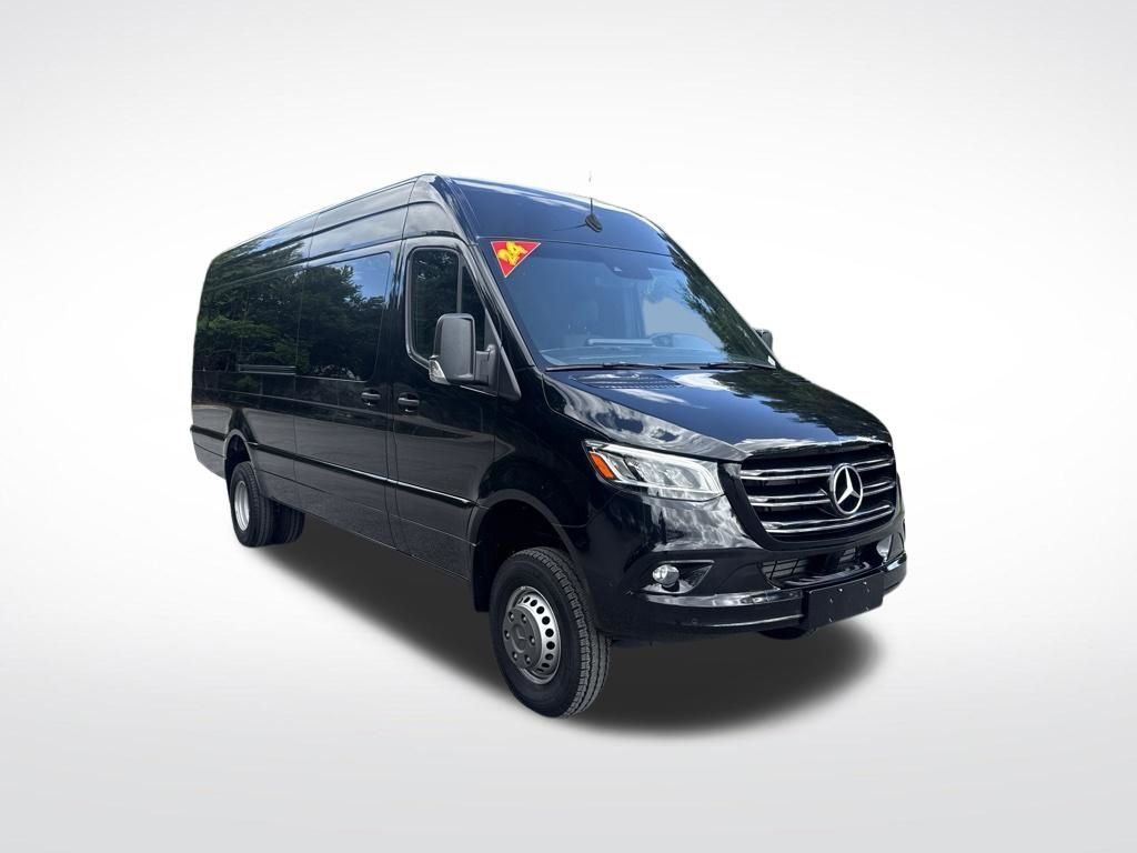 Used 2024 Black Mercedes-Benz Cargo 170 WB image 3