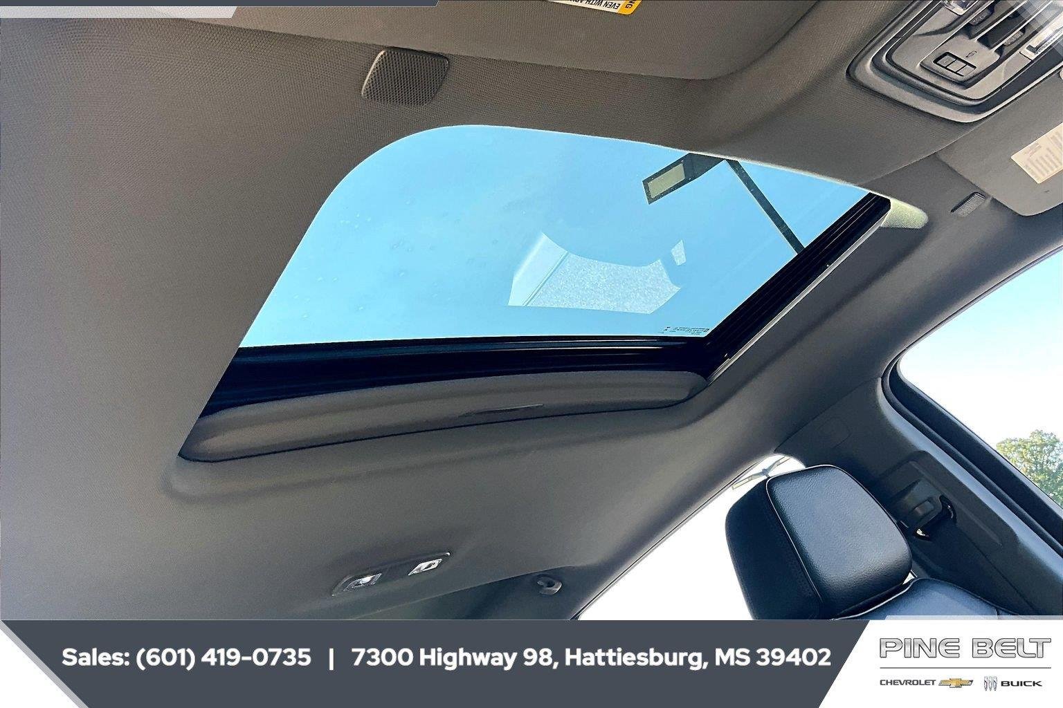 Used 2024 Onyx Black GMC Denali image 17