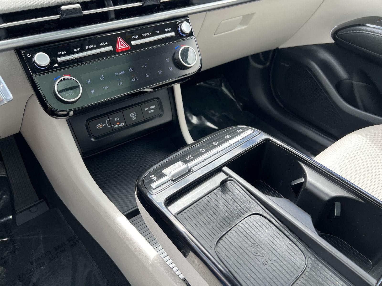 New 2026 Ecotronic Gray Hyundai Limited AWD image 38