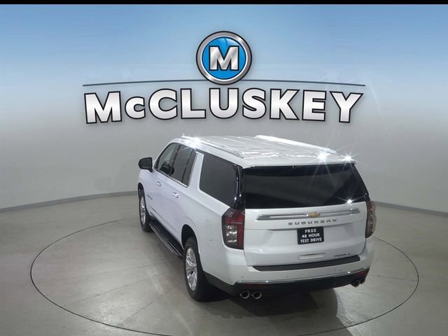 2022 Chevrolet Suburban Premier - Photo 14
