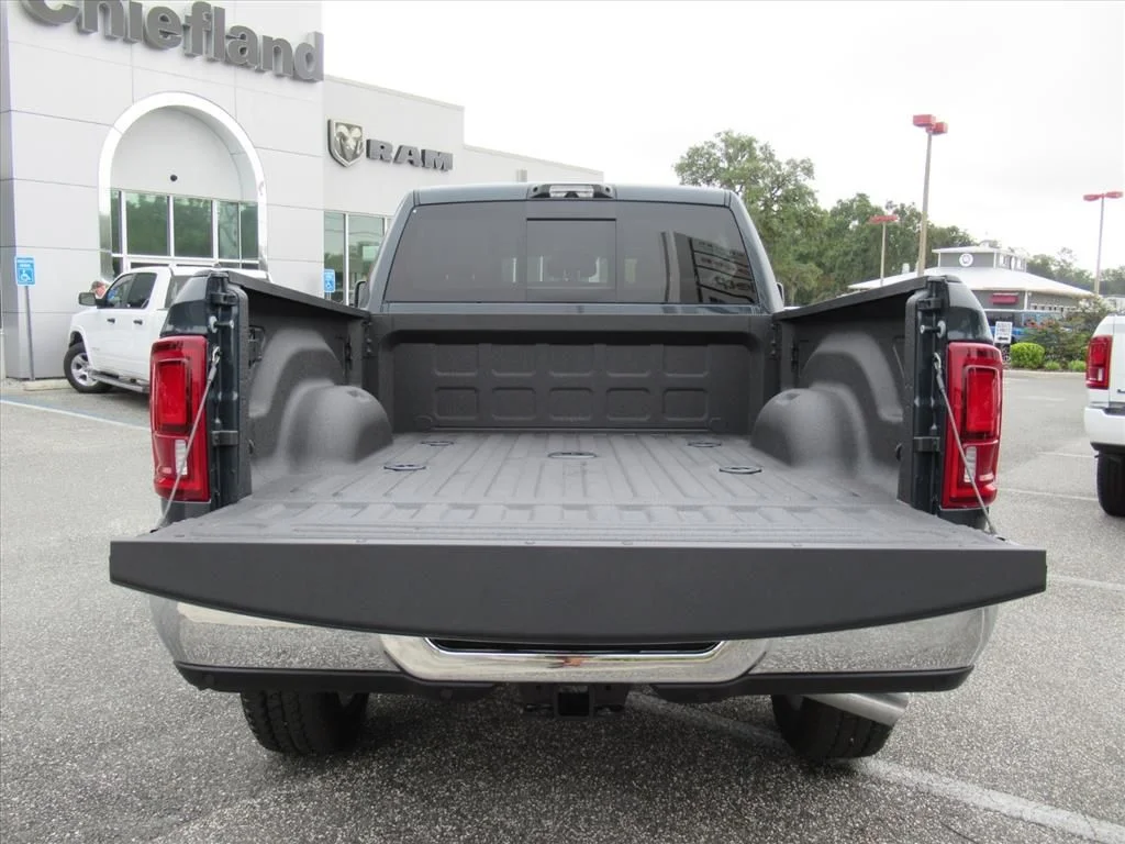 2026 RAM 2500 Laramie - Photo 7