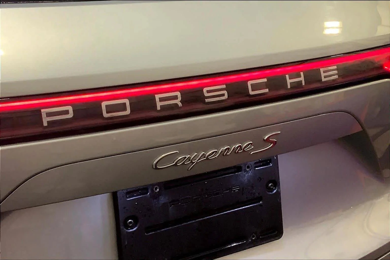 Used 2020 Dolomite Silver Metallic Porsche S image 53