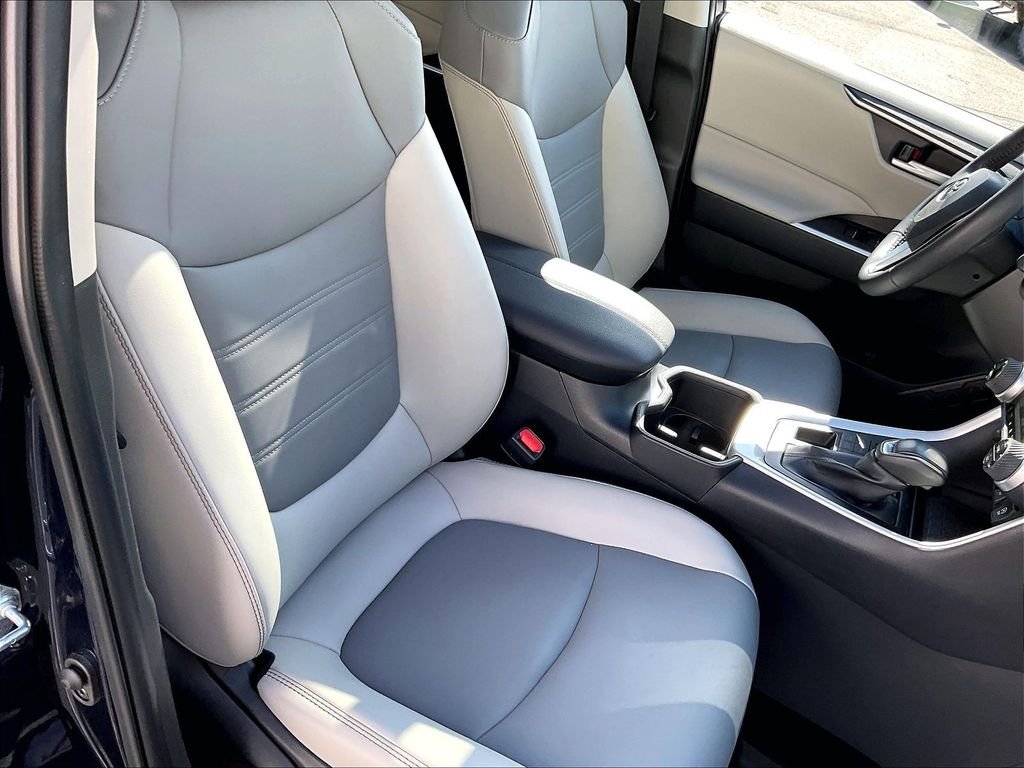 Used 2025 Blueprint Toyota XLE Premium image 11