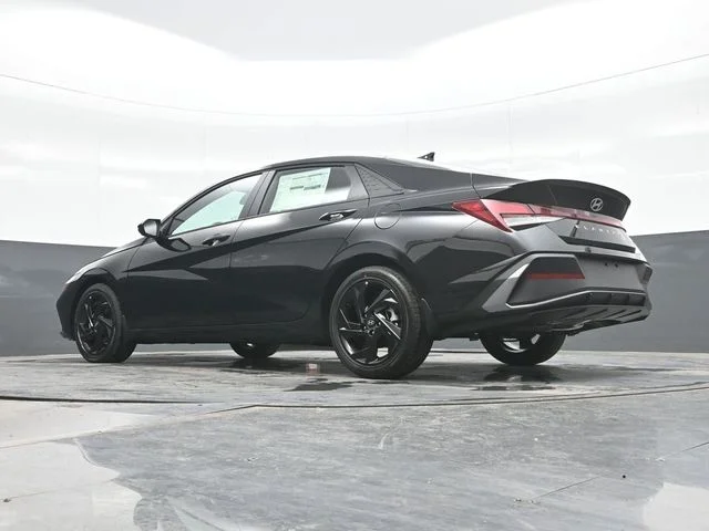 New 2026 Black Hyundai SEL Sport image 19
