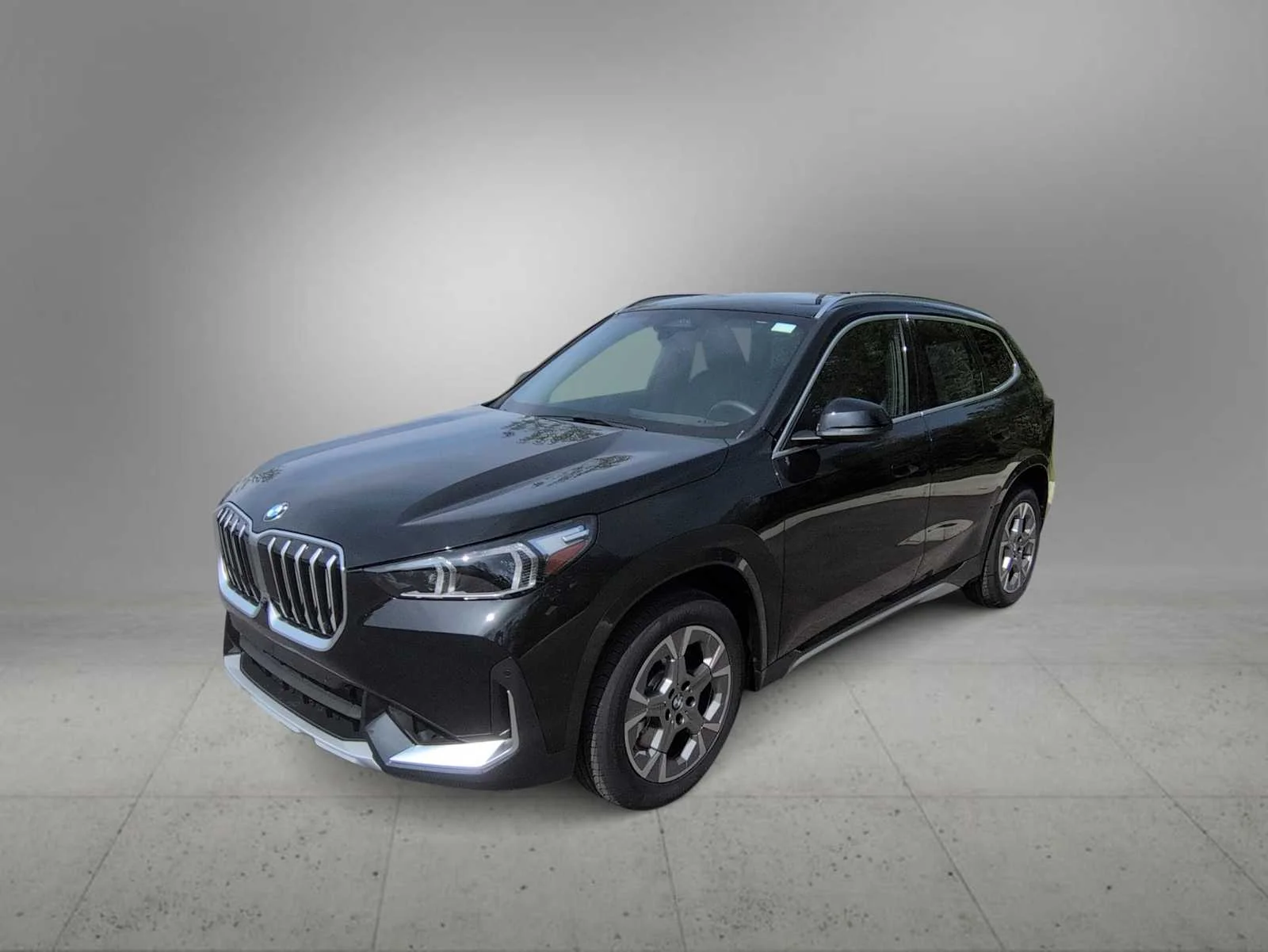 New 2026 Black Sapphire Metallic BMW xDrive28i image 4