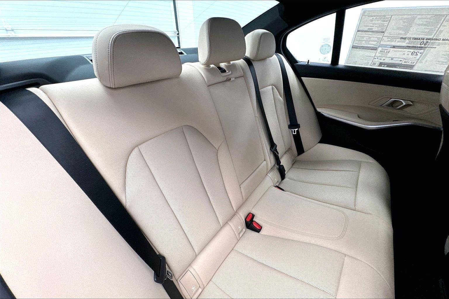 New 2026 Tanzanite Blue II Metallic BMW 330i xDrive image 27