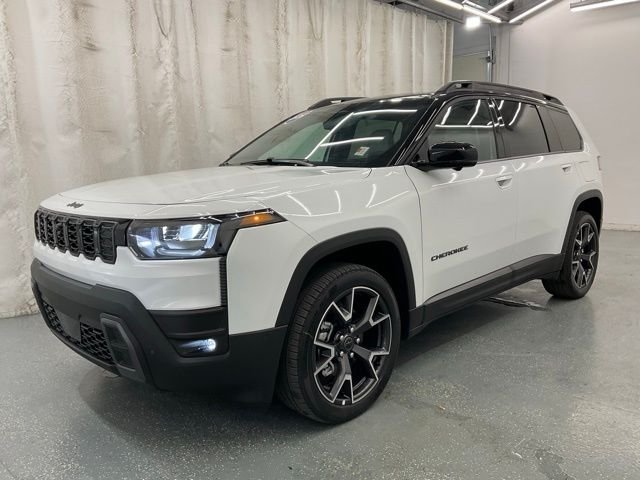 New 2026 Bright White Clear-Coat Exterior Paint Jeep Overland image 4