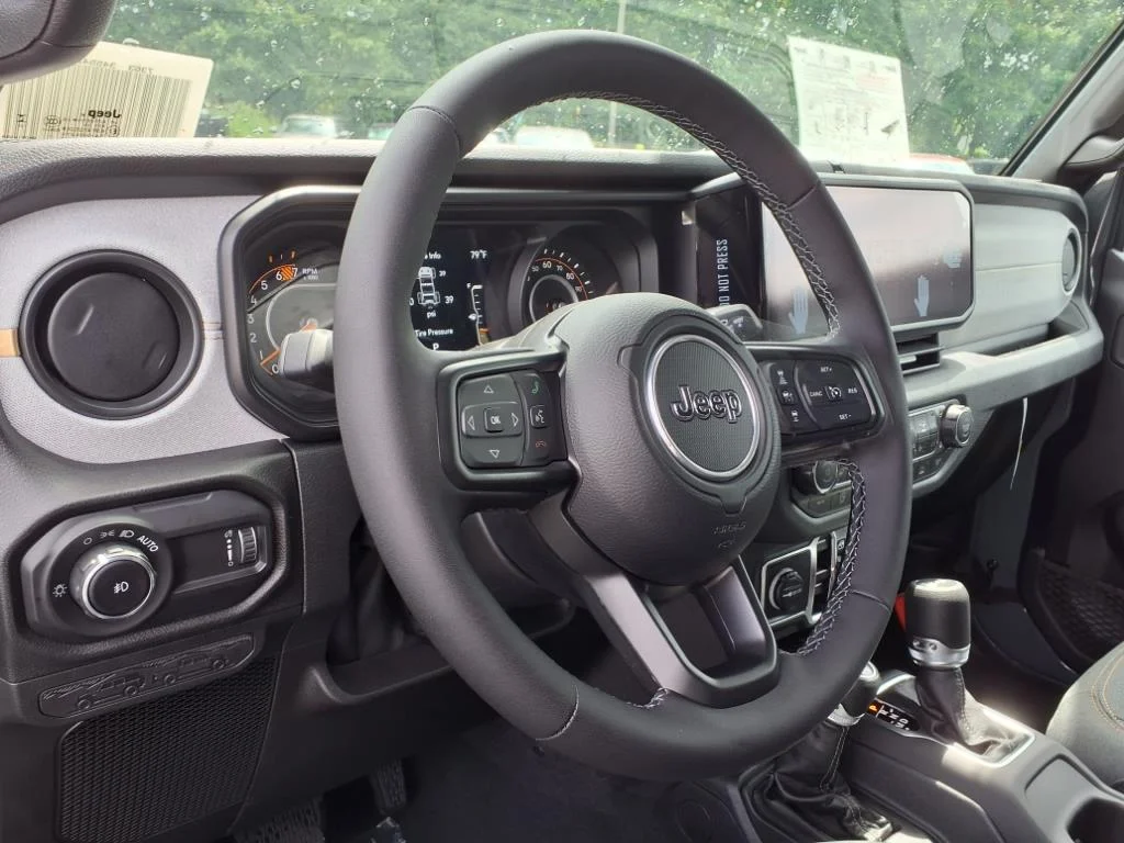 2025 Jeep Wrangler 4-Door Sport S - Photo 18