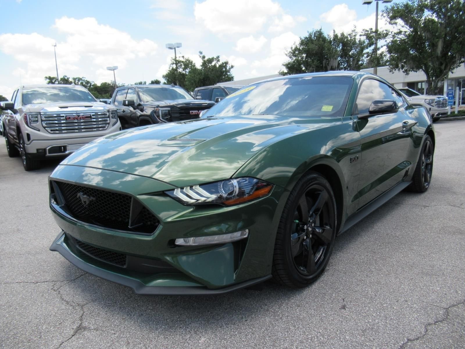 Used 2023 Green Ford GT Premium image 5
