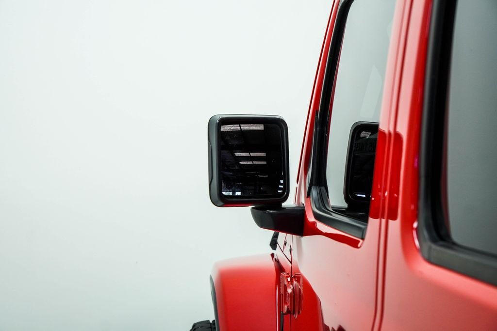 Used 2021 Red Jeep Unlimited Sahara Altitude image 15