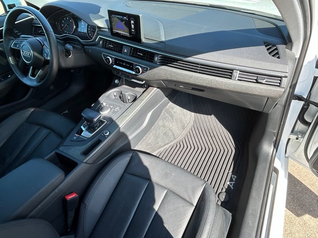 Used 2019  Audi 2.0T Premium image 37