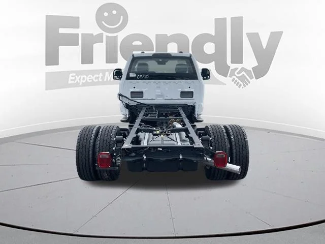 New 2026 Oxford White Ford F-600® XL image 34