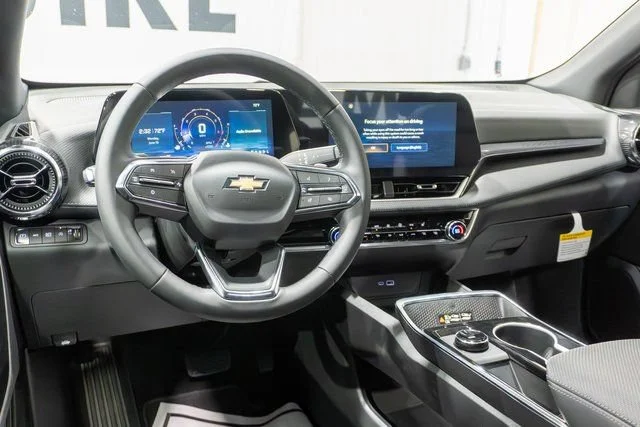 2026 Chevrolet Equinox LT - Photo 11