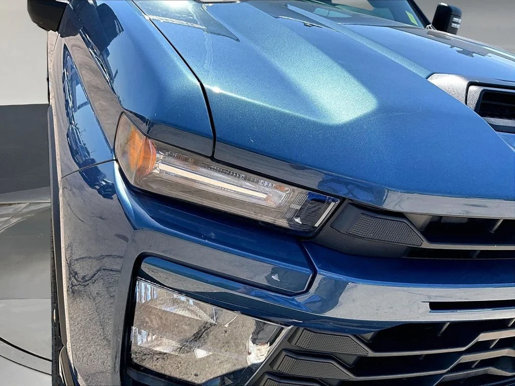 Used 2026 Blue Chevrolet Custom image 33