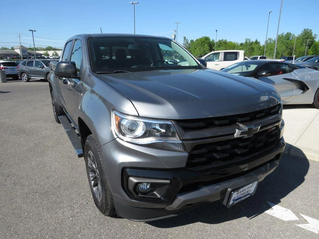 Used 2021 SATIN STEEL METALLIC Chevrolet 4WD Z71 image 3