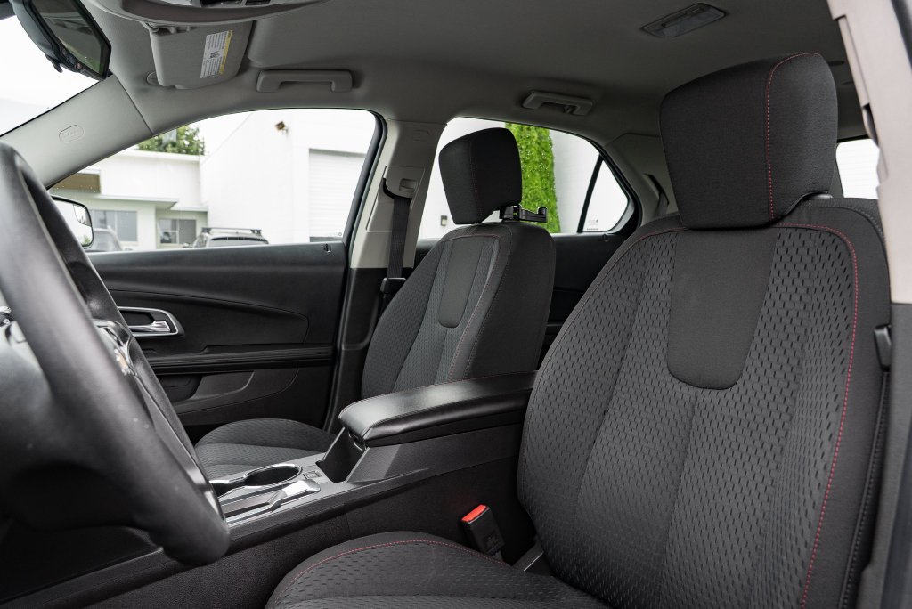 Used 2013 Black Chevrolet LS image 20