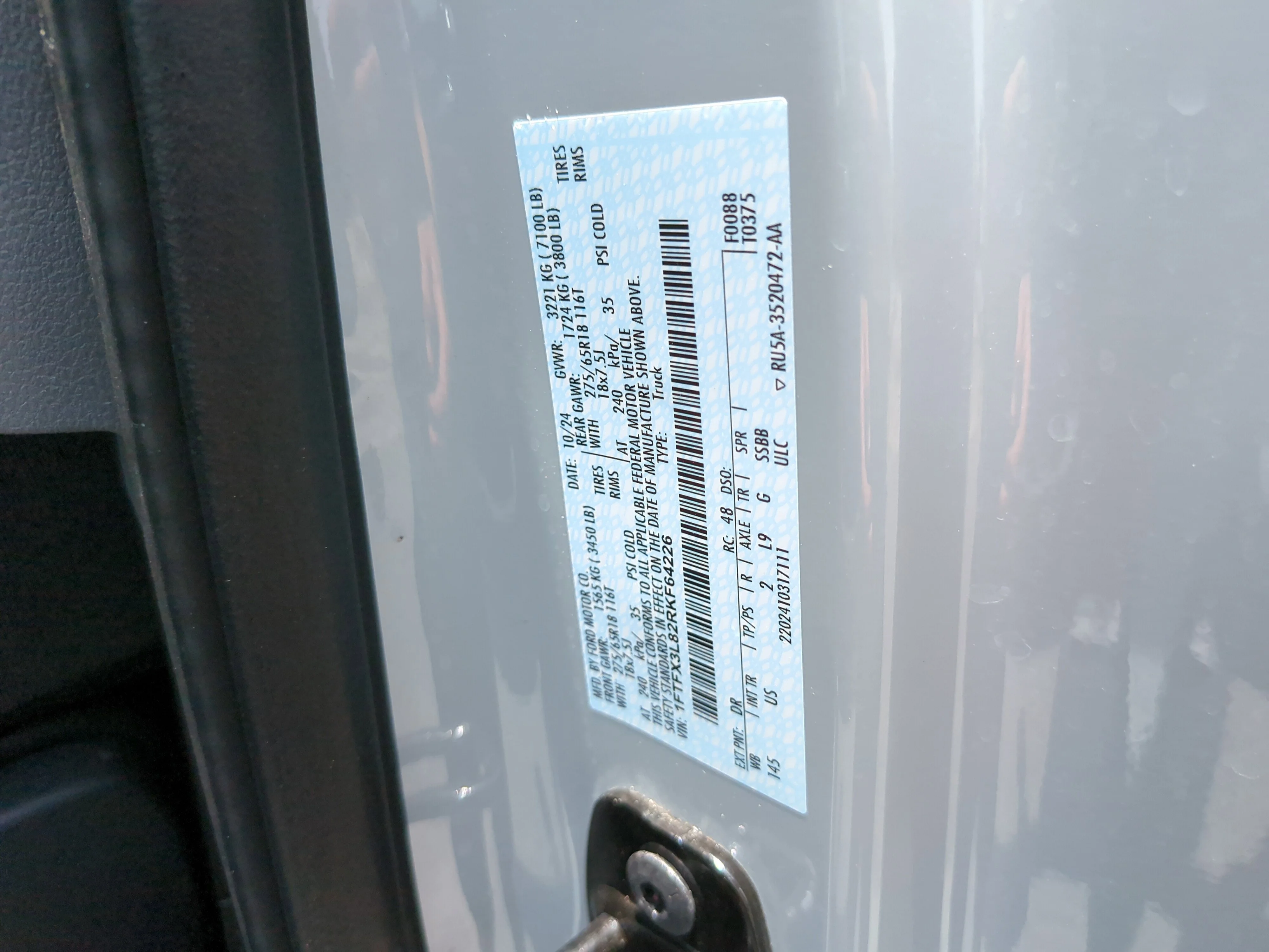 Used 2024 Avalanche Ford XLT image 38
