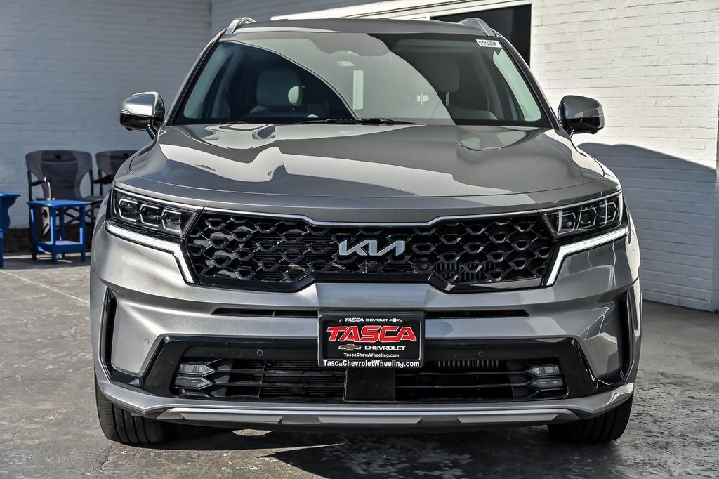 Used 2023 Gray Kia SX Prestige image 5