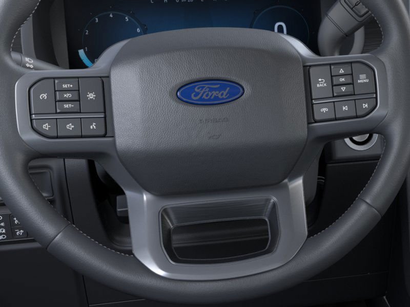 Used 2025 Oxford White Ford XLT image 12