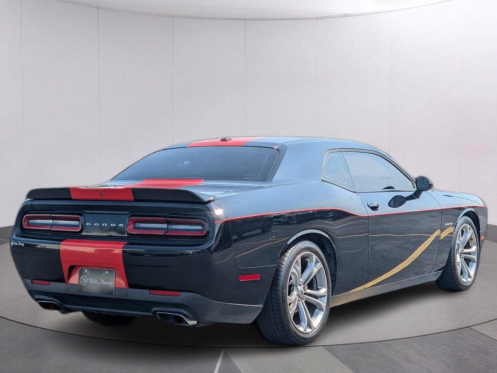 Used 2022 Pitch Black Clearcoat Dodge R/T image 7