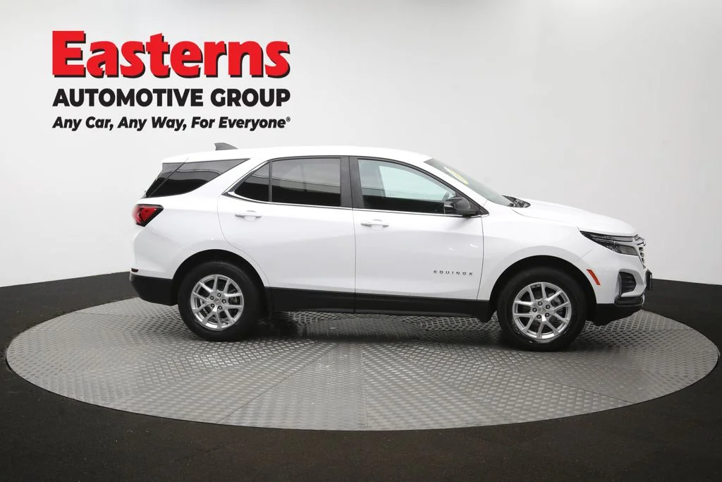 Used 2022 White Chevrolet LT image 45