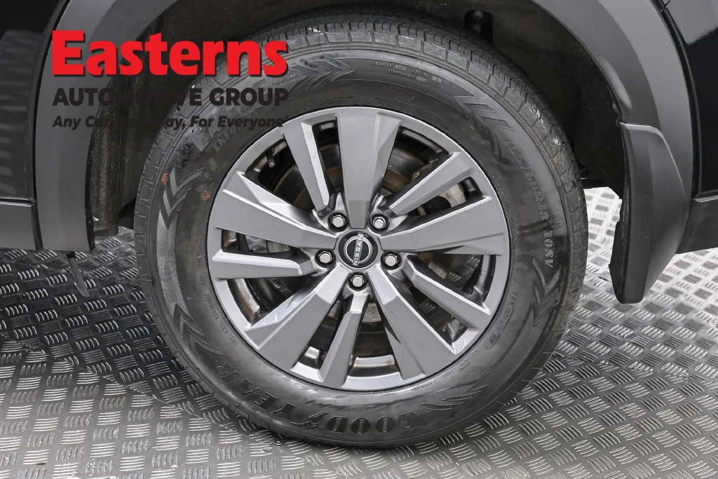 Used 2023 Black Nissan S image 34