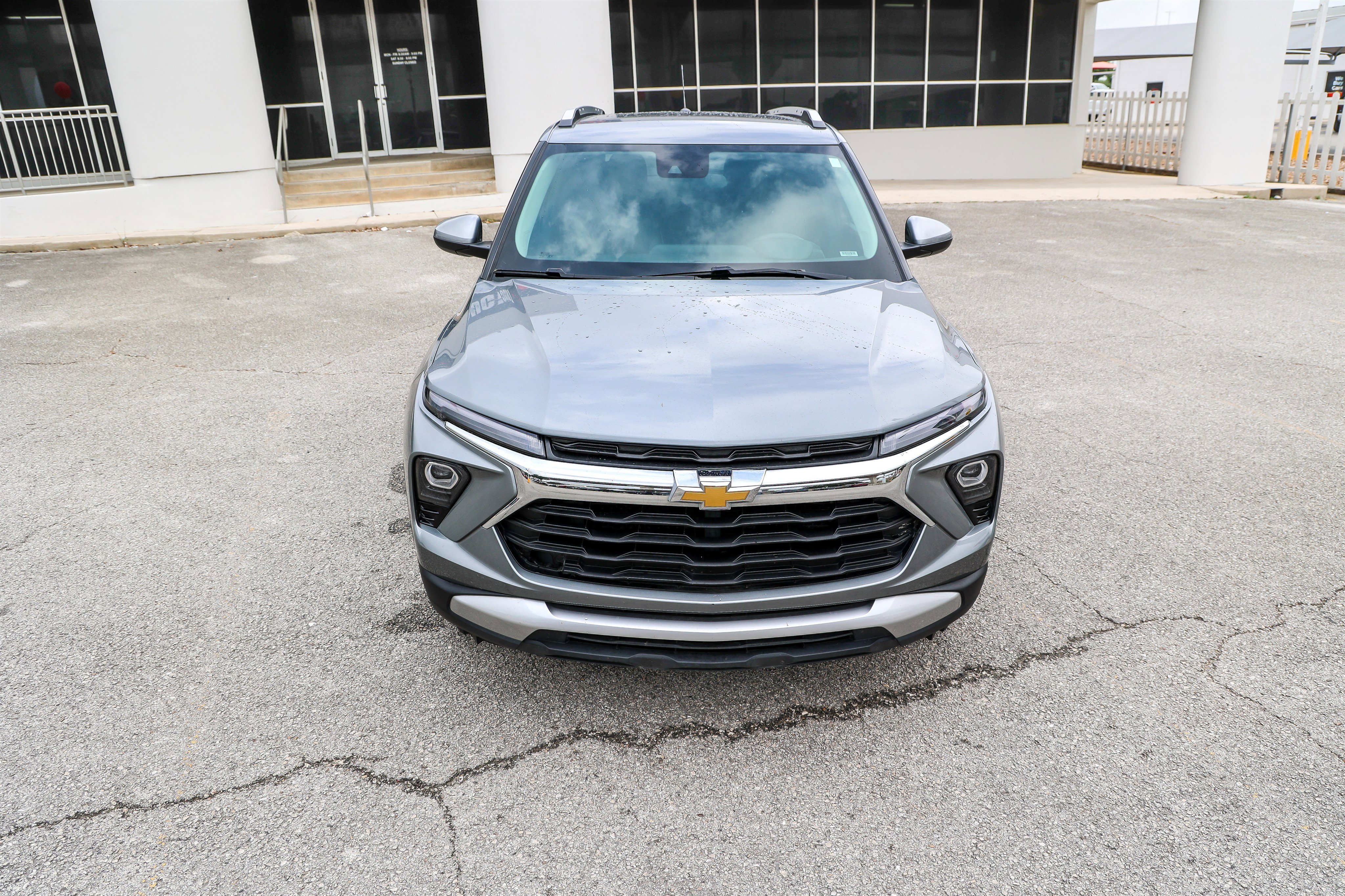 Used 2025 Sterling Gray Metallic Chevrolet LT image 3