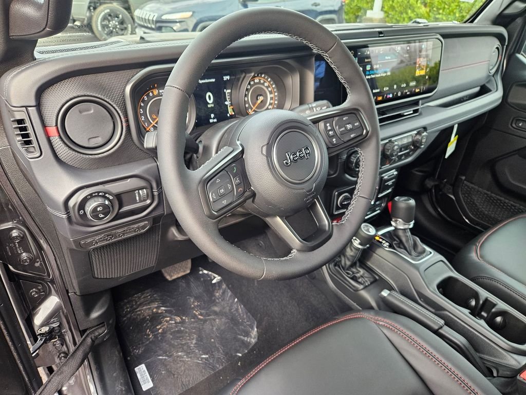 New 2026 Granite Crystal Metallic Clear-Coat Exterior Paint Jeep Rubicon X image 13