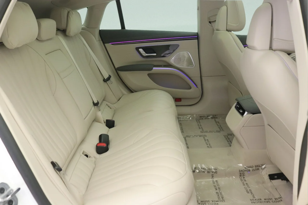 Certified Used 2023 White Mercedes-Benz 450 Sedan Premium Trim image 29