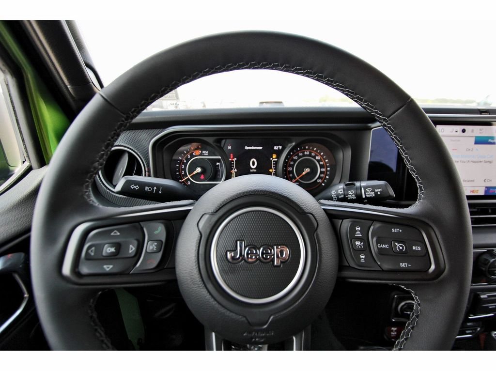 New 2025 Mojito Clear-Coat Exterior Paint Jeep Rubicon X image 13