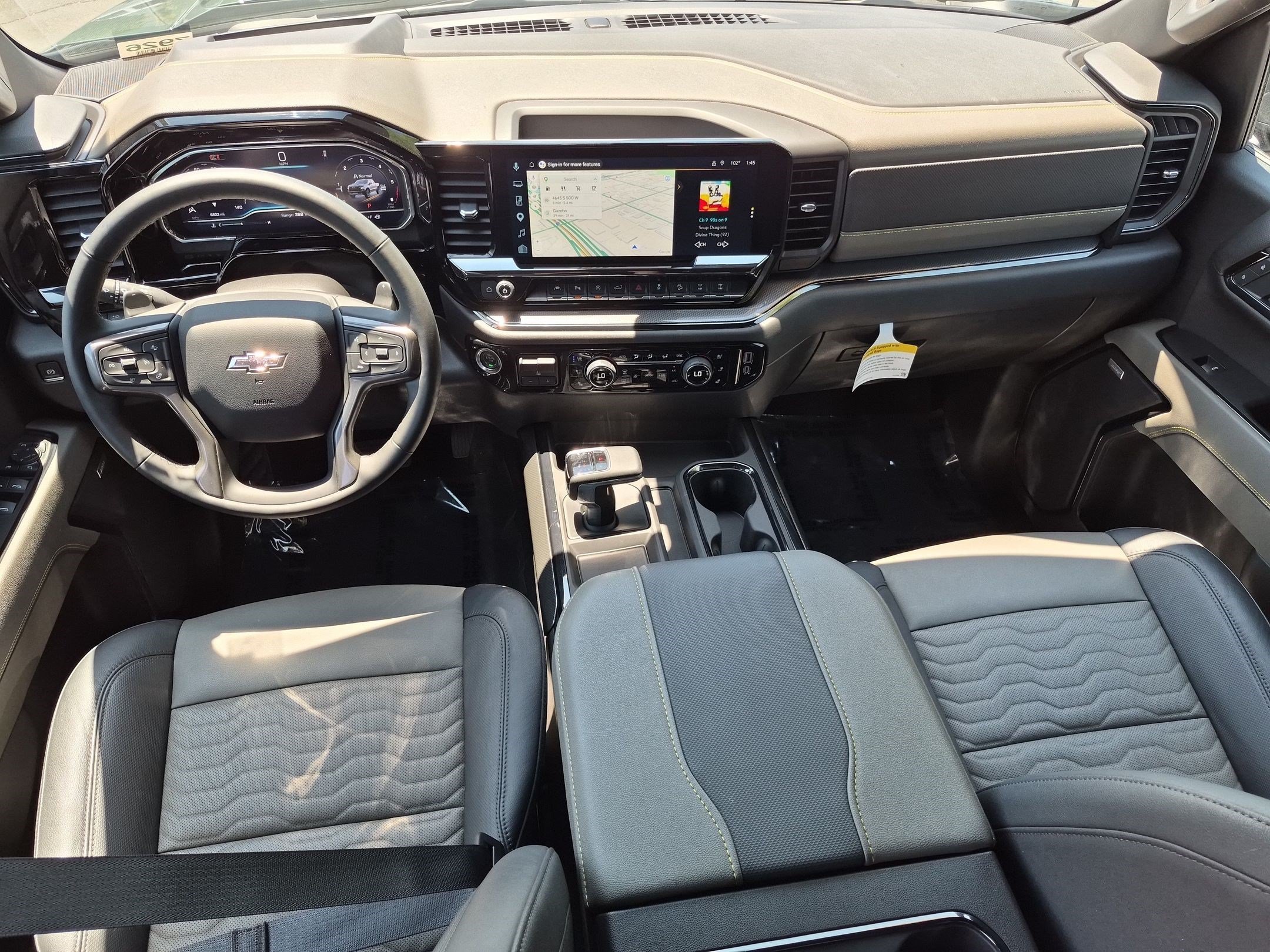 Used 2025 Cypress Gray Chevrolet ZR2 image 26
