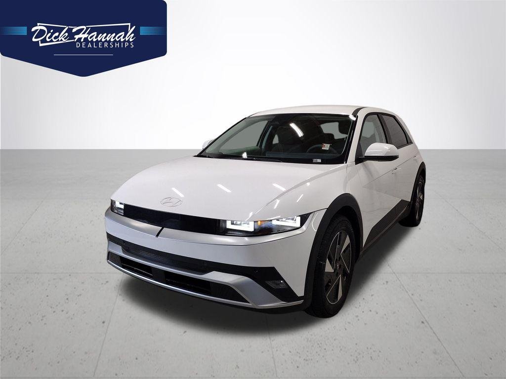 New 2026 White Hyundai SEL image 1