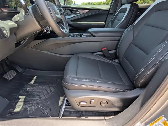 New 2026 Sterling Gray Metallic Chevrolet LT image 9