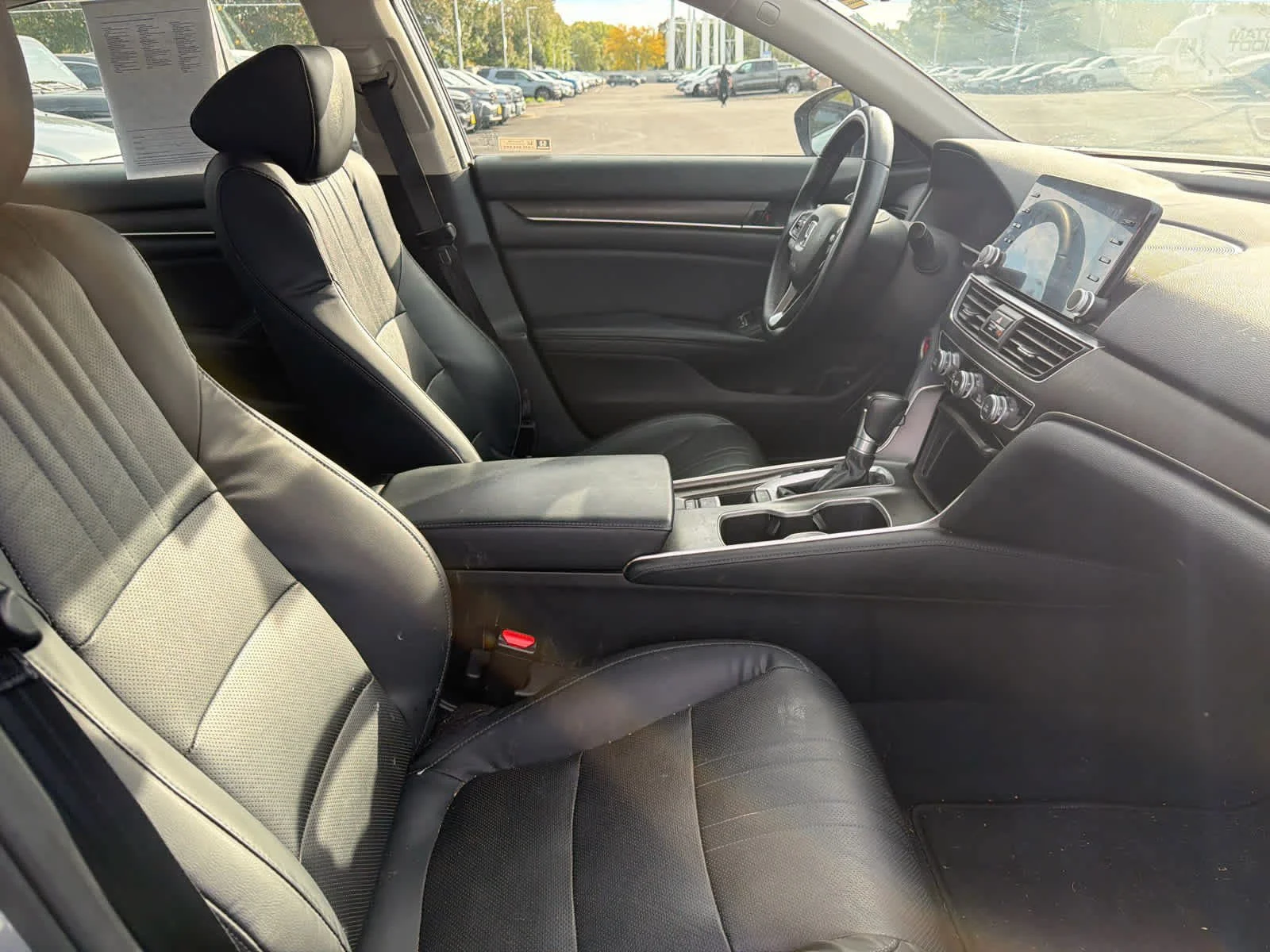 Certified Used 2018 Silver Honda EX-L 1.5T image 7