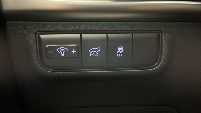 Used 2025 Ecotronic Gray Hyundai SEL Convenience image 33