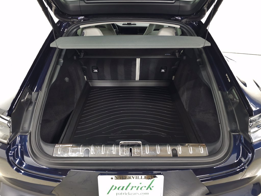 Used 2022  Porsche 4S image 5