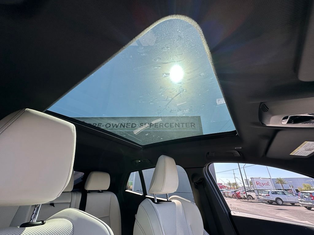 Used 2026 Blue BMW xDrive28i image 20