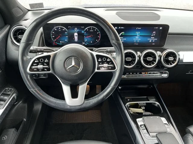 Used 2020  Mercedes-Benz GLB 250 image 13