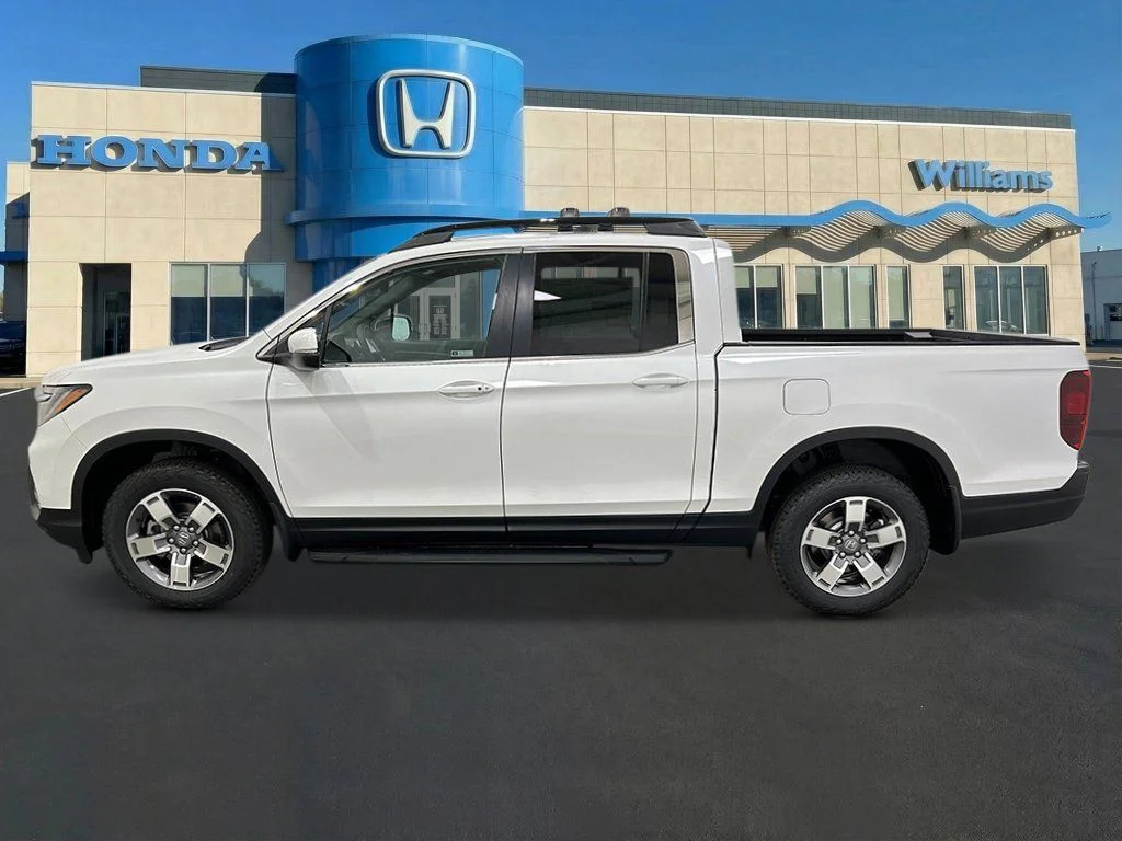 New 2026 PLATINUM WHITE PEARL Honda RTL image 2
