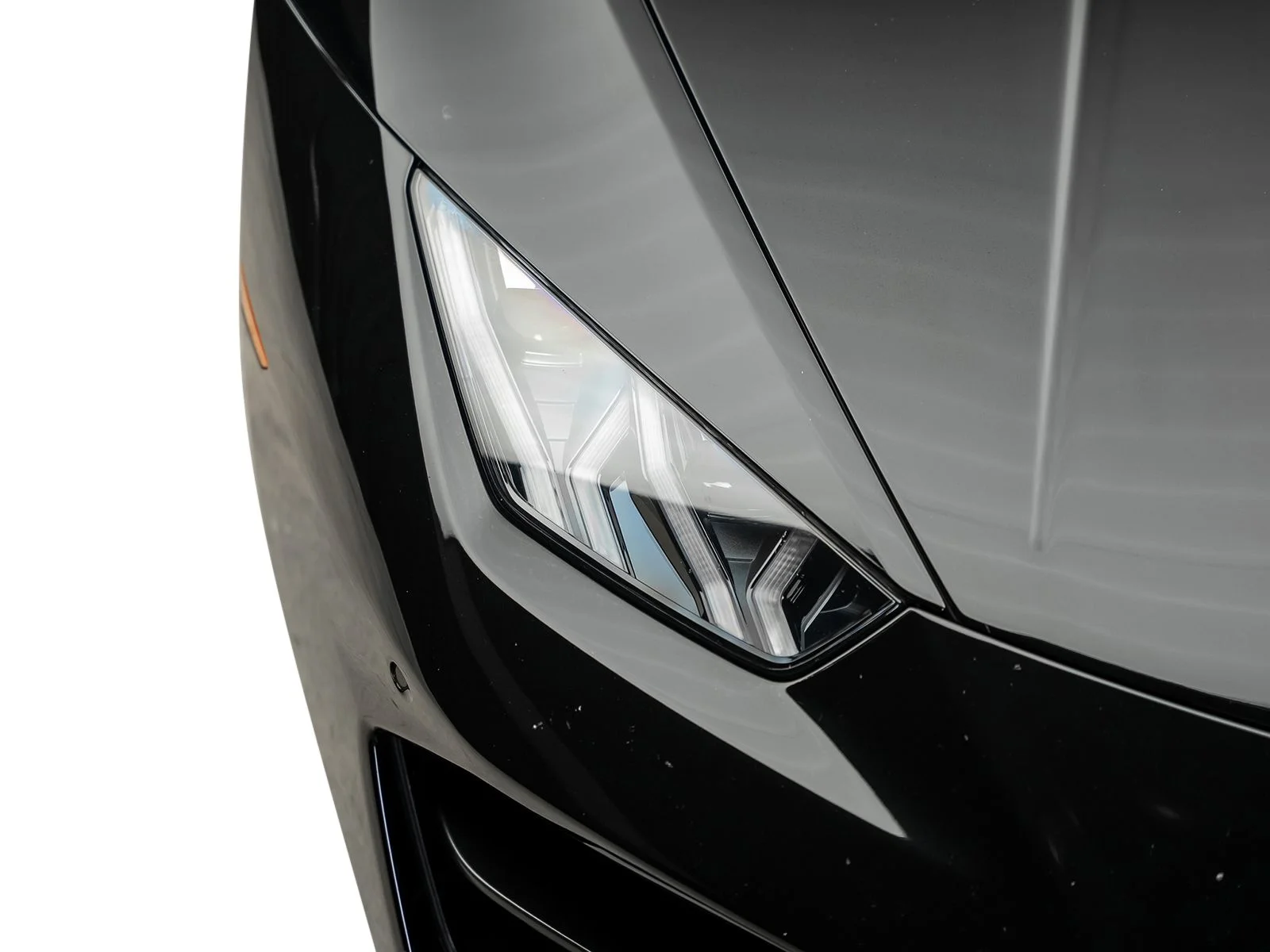 Used 2017 Black Lamborghini  image 4