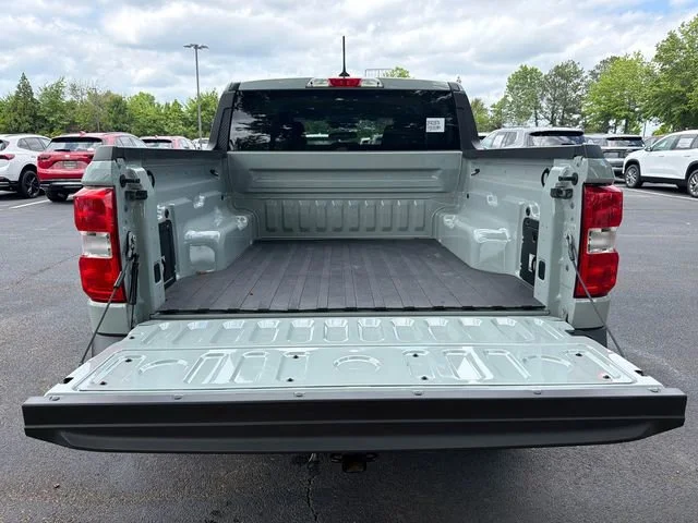 Used 2024 Gray Ford XLT image 18