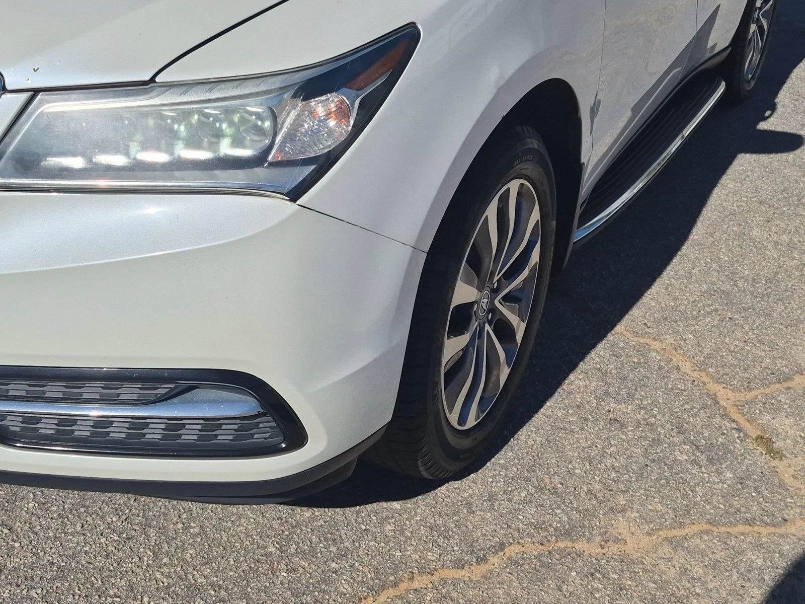 Used 2014 White Diamond Pearl Acura Tech/Entertainment Pkg image 9