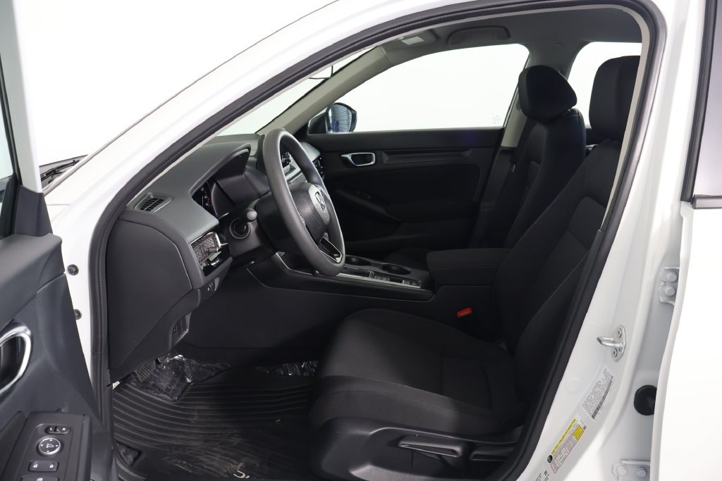 New 2026 Platinum White Pearl Honda LX image 8